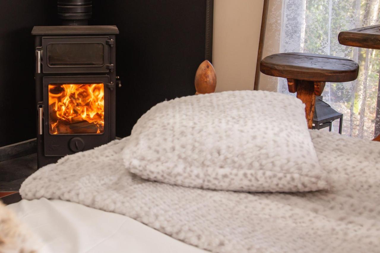Finest Retreats - The Tree House - Eco-Friendly, Back To Nature Experience Germansweek 외부 사진